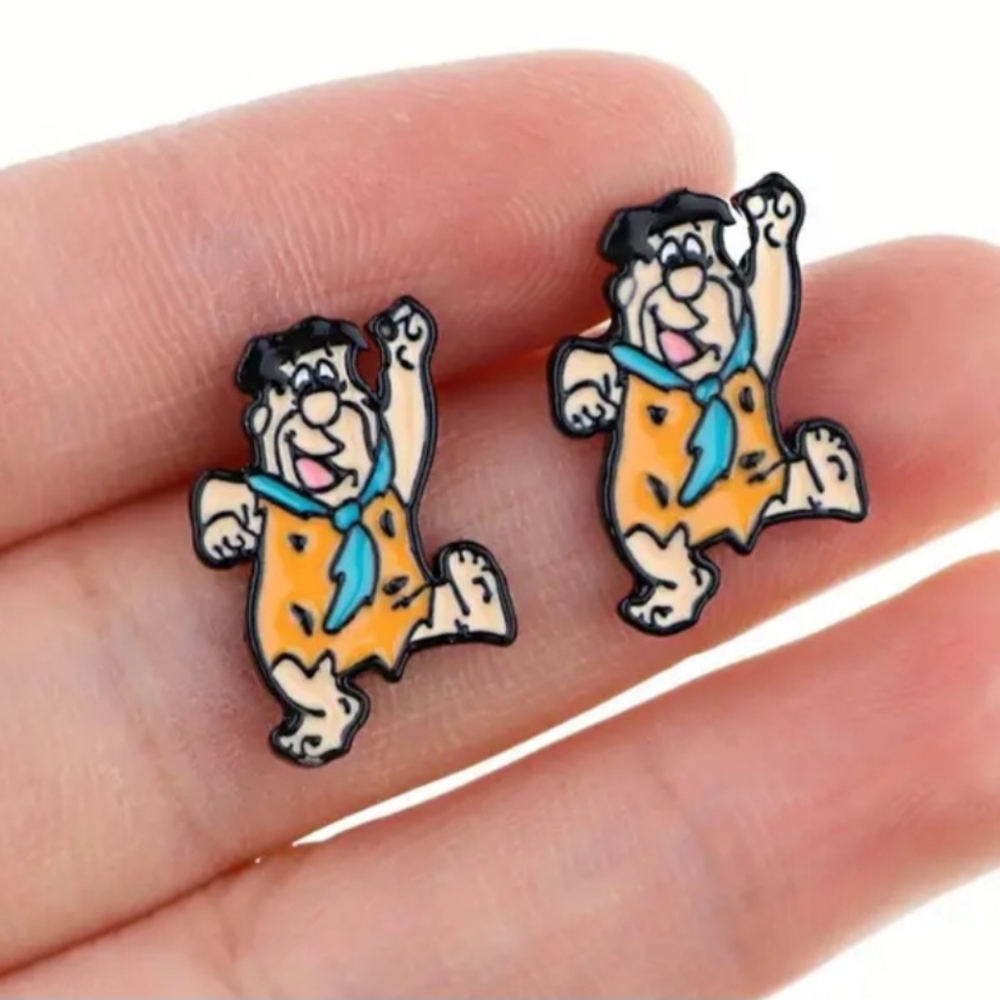 Fred studs earrings